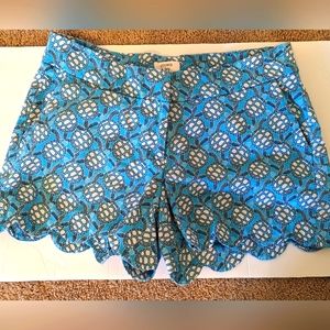 Crown & Ivy Turtle Print Shorts